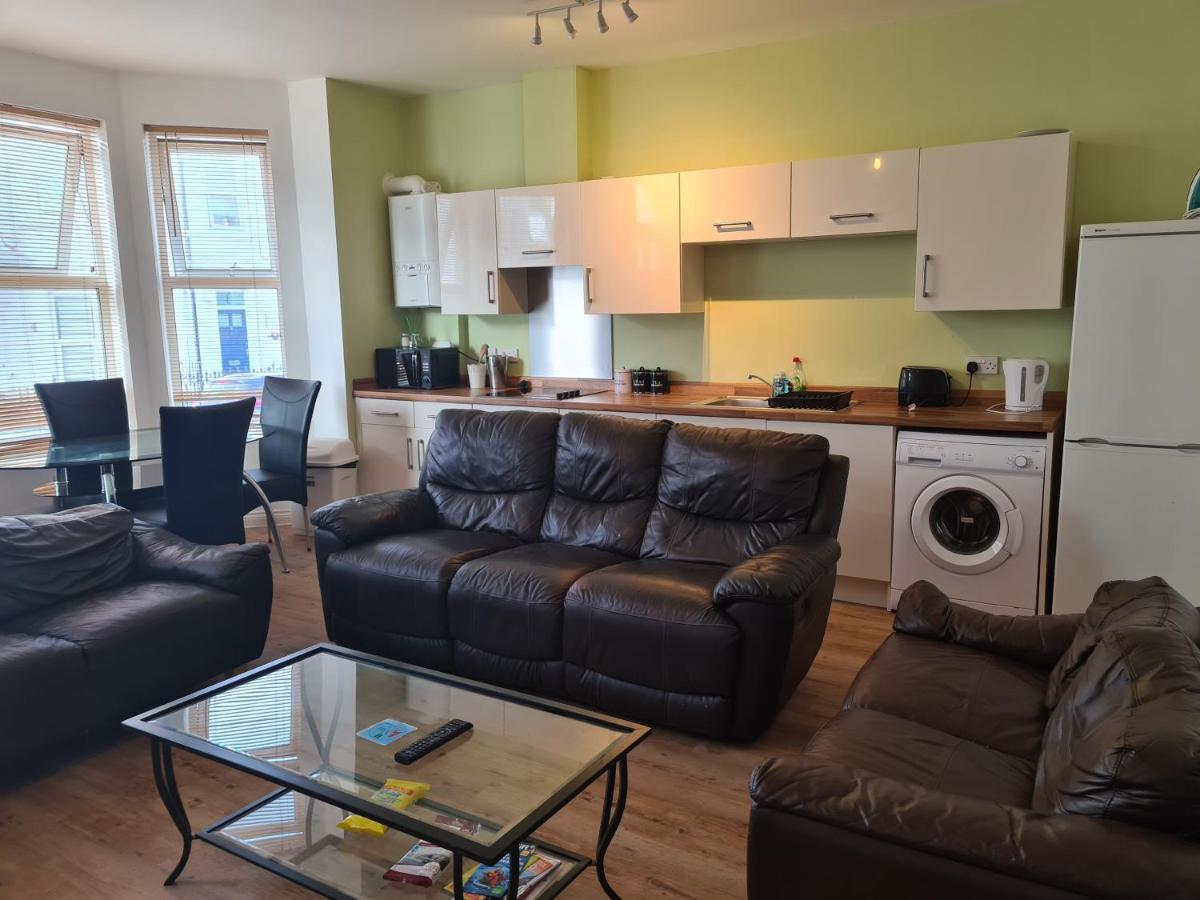 Yarmouth Apartments, Street Permit Parking, Close To Everything, Beach, Pier, Free Wifi Great Yarmouth Esterno foto
