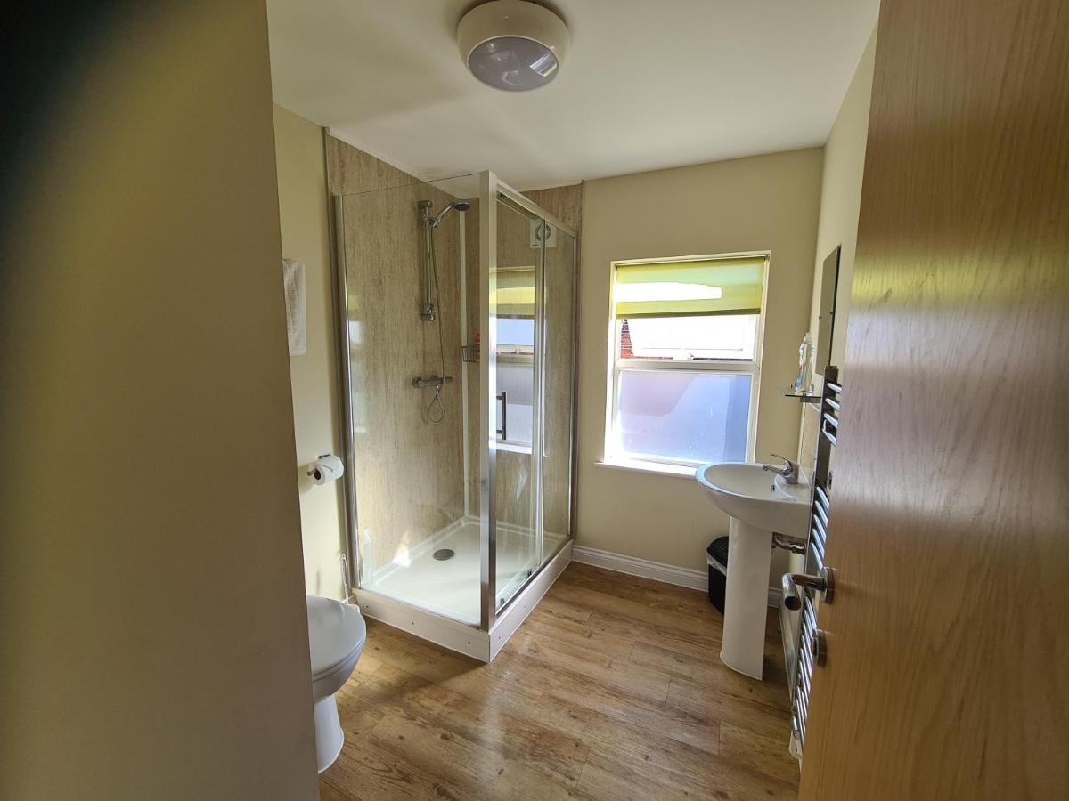 Yarmouth Apartments, Street Permit Parking, Close To Everything, Beach, Pier, Free Wifi Great Yarmouth Esterno foto