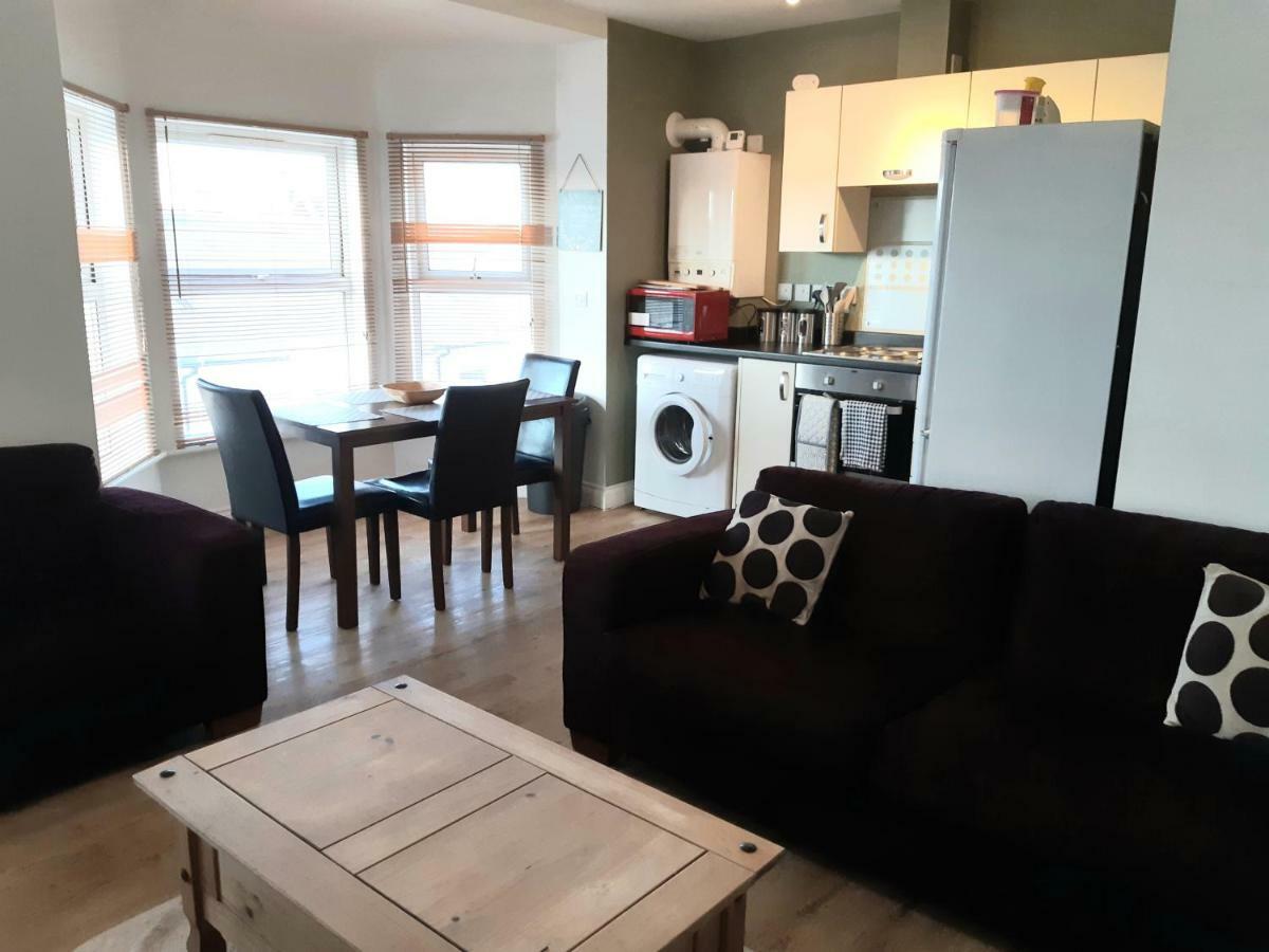 Yarmouth Apartments, Street Permit Parking, Close To Everything, Beach, Pier, Free Wifi Great Yarmouth Esterno foto